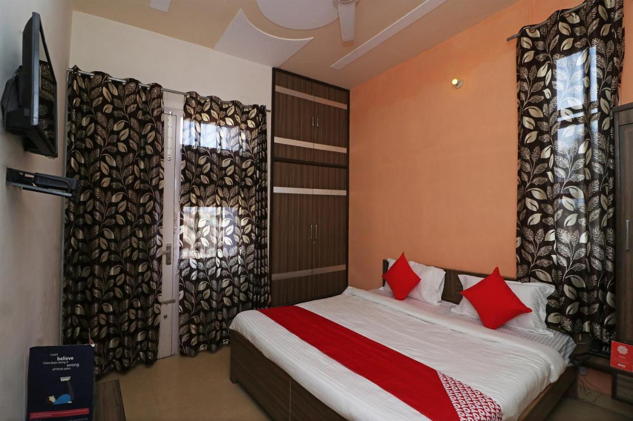 Oyo Flagship Mann Bed And Breakfast Rājpura Zewnętrze zdjęcie