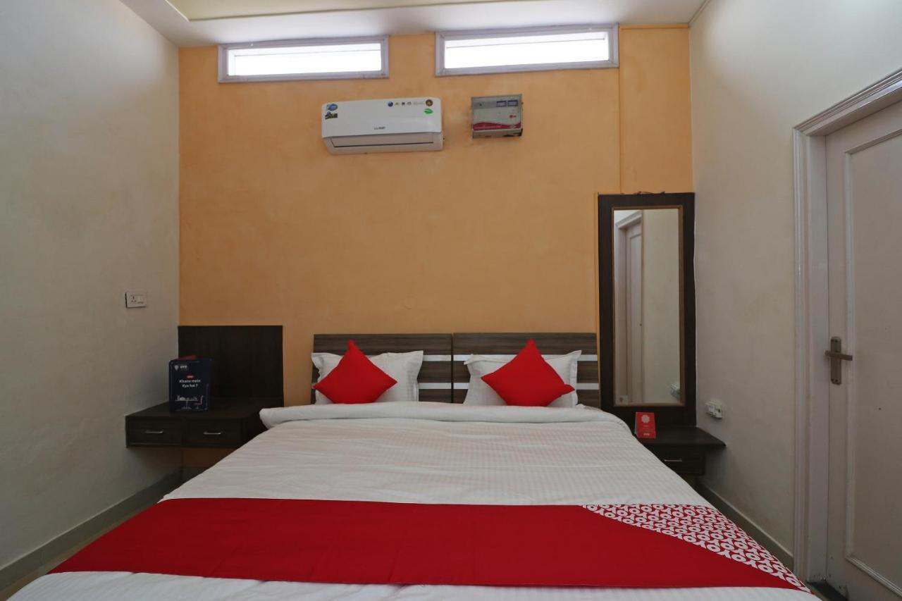 Oyo Flagship Mann Bed And Breakfast Rājpura Zewnętrze zdjęcie