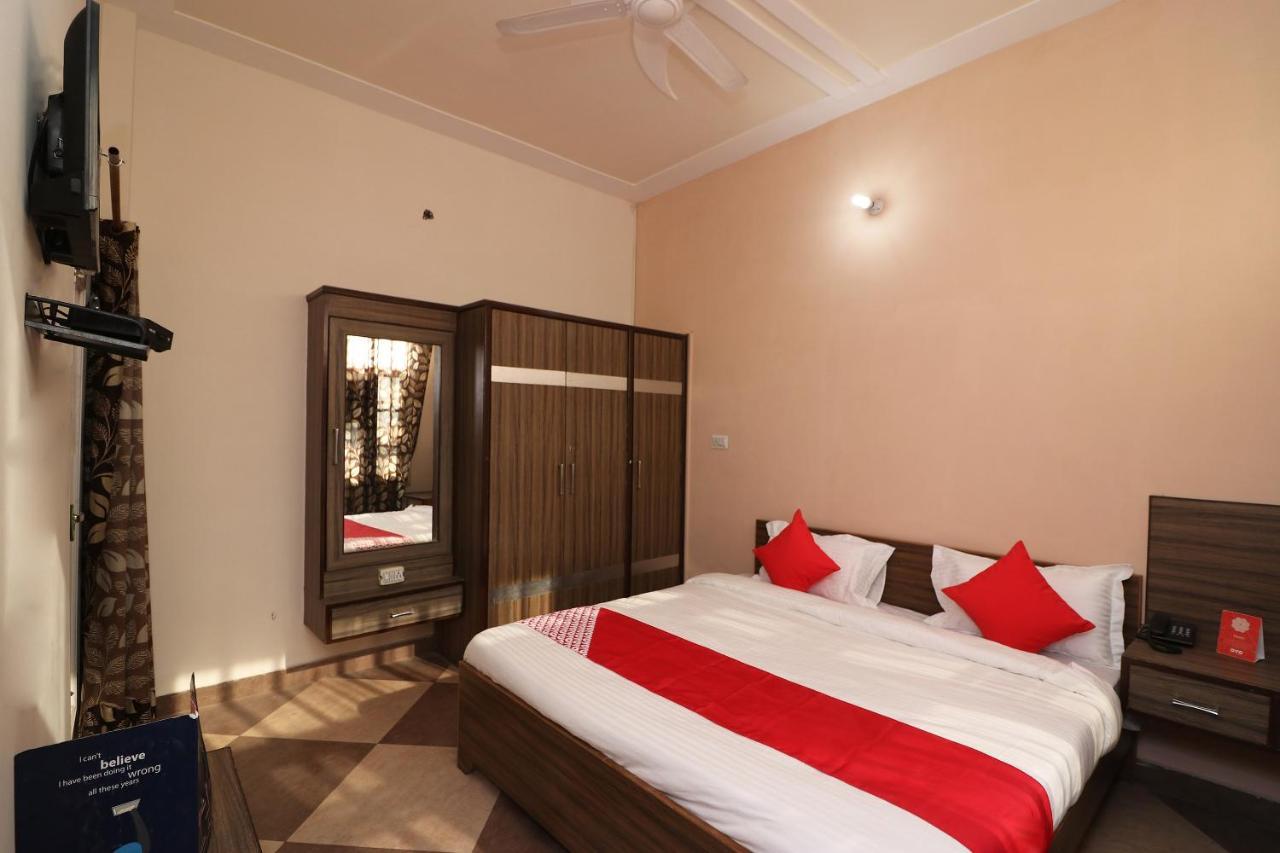 Oyo Flagship Mann Bed And Breakfast Rājpura Zewnętrze zdjęcie