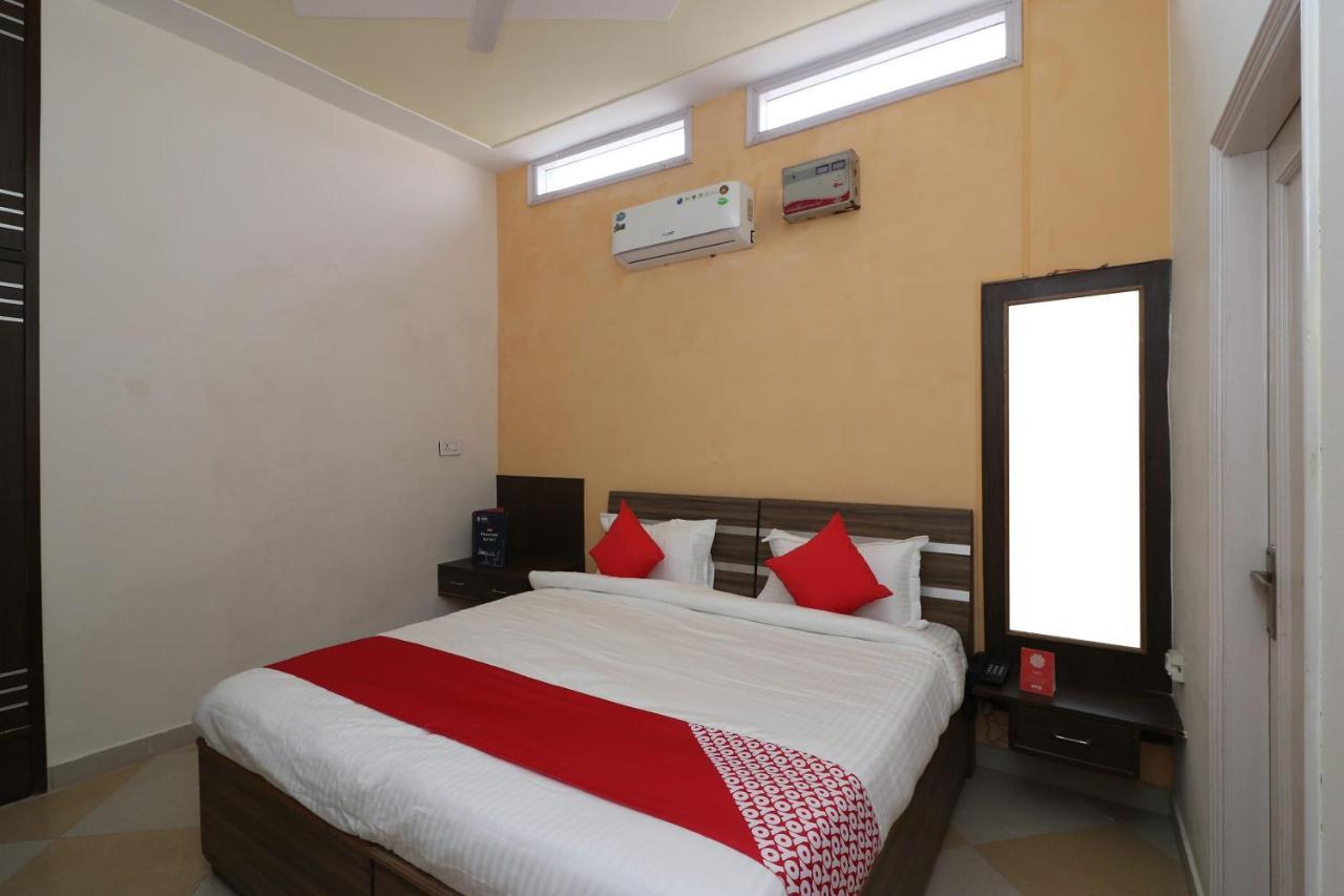 Oyo Flagship Mann Bed And Breakfast Rājpura Zewnętrze zdjęcie